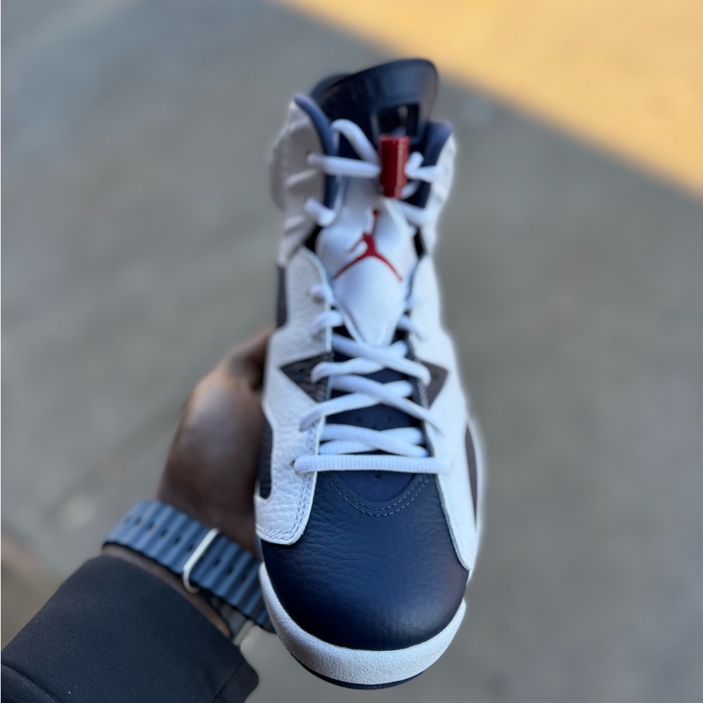 SOLD!! Jordan 6 Retro Olympic (2024) - Picture 4 of 6